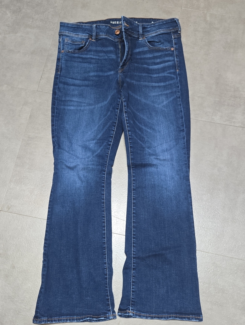 American Eagle Women’s Dark Blue KickBoot Jeans Size 18 Long